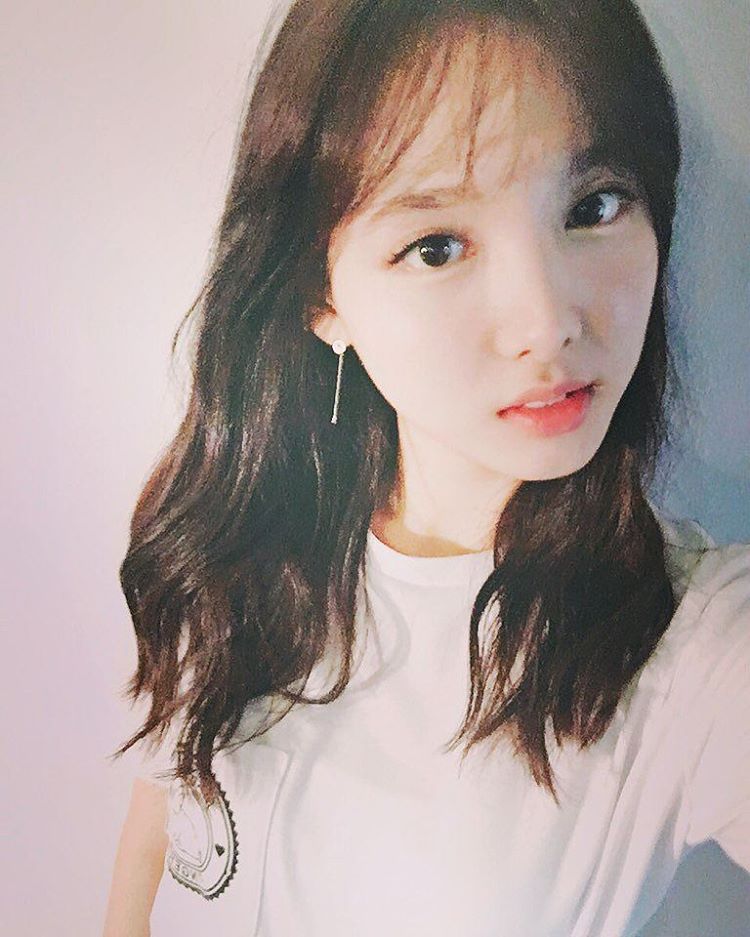 xohopixo's tweet photo. ❤ ❤ ❤ ❤ ❤

みなさんTWICE好きですか？👀

日韓で大人気のTWICEですが
今回はナヨンのオススメリップ💄
best５をご紹介💟

ナヨンと同じものを持てちゃうチャンスㅎㅎ

気になる方は👇
https://t.co/j9elixKIMl

#manigirl https://t.co/5d3LnJXZpr