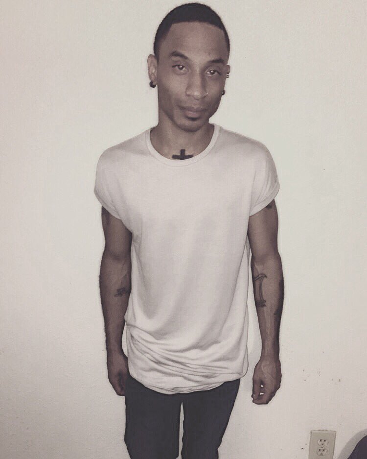 TyMarley_Hicxz's tweet image. #Flashback to May 28th. #HappyBirthdayToMe 🙃 #MyHeadIsBig #IKnow