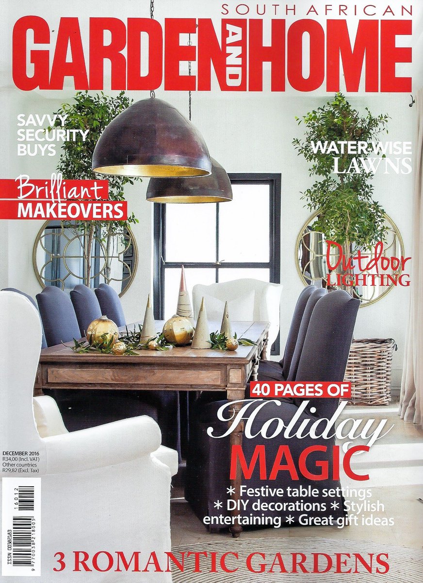 studio_dthomaz's tweet photo. We were thrilled when @sagardenandhome asked us to style the December festive cover.  📷 @niel_vosloo_photography https://t.co/fXNGpvQcqs