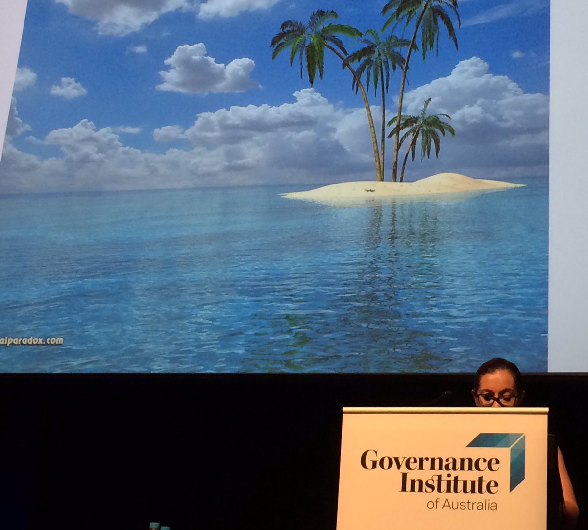 BrodieWoodland's tweet image. Lisa Colleta: importance of execs reflecting on how well they work as a team #GovCore