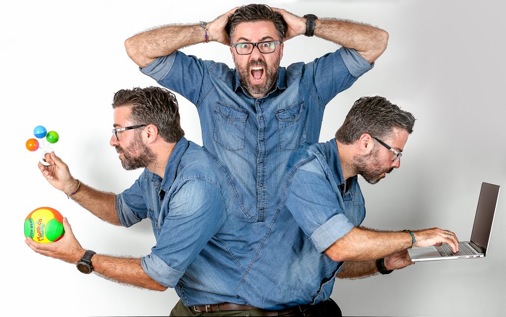 stclair_social's tweet photo. Exams and assignments got you stressed? https://t.co/kTbRKB8qoV We got your back with these five quick tips! #studentlife #stressrelief https://t.co/x9xEGgNSnU