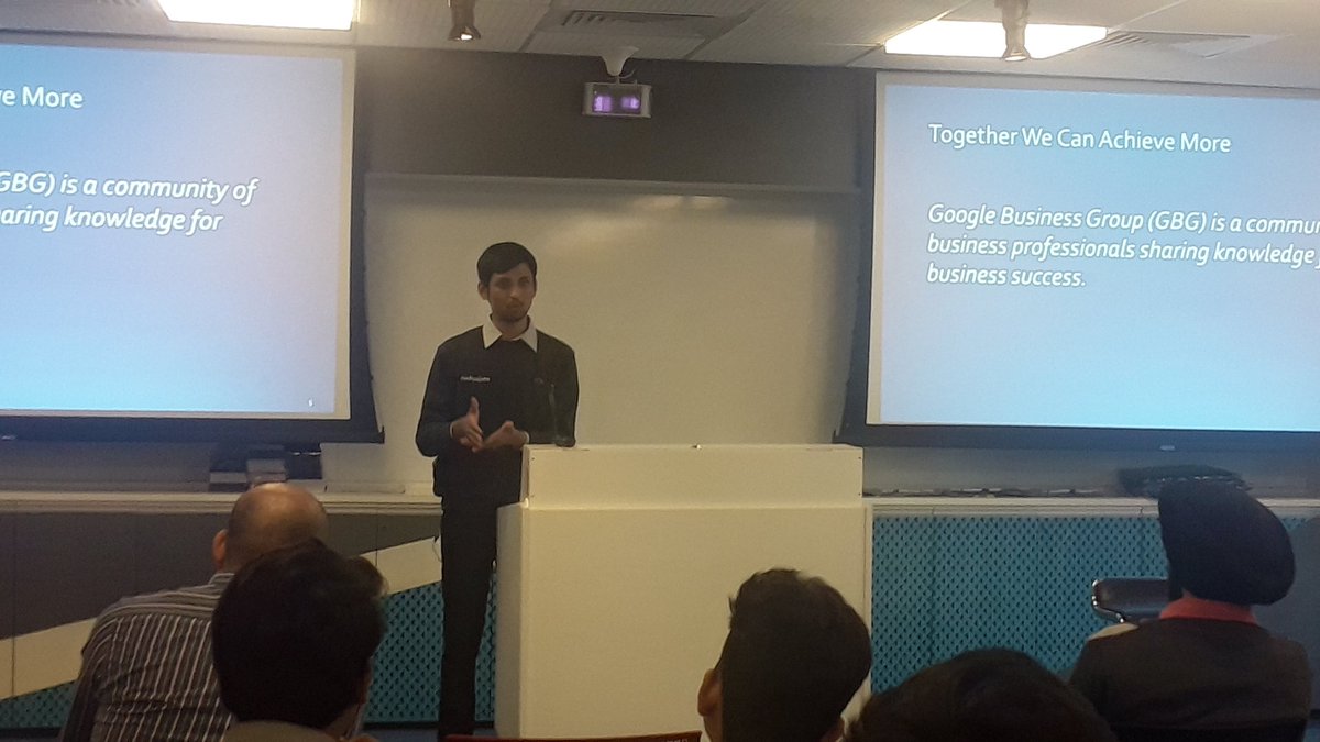 TinaMinhas's tweet photo. Interesting opening by @badiyajobs at the #GBG event today #googleforbusiness @adityasriganesh @iambingi #tech #GDayX https://t.co/SLd67tj53g