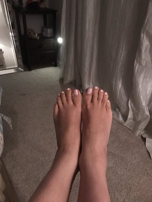 A little something for my luvs that adore my piggies 🐷 niters 💋❤️ https://t.co/NHIcnFF2Er<a href="/tag/neverforgotten"class="tags"><span>#neverforgotten</span></a>