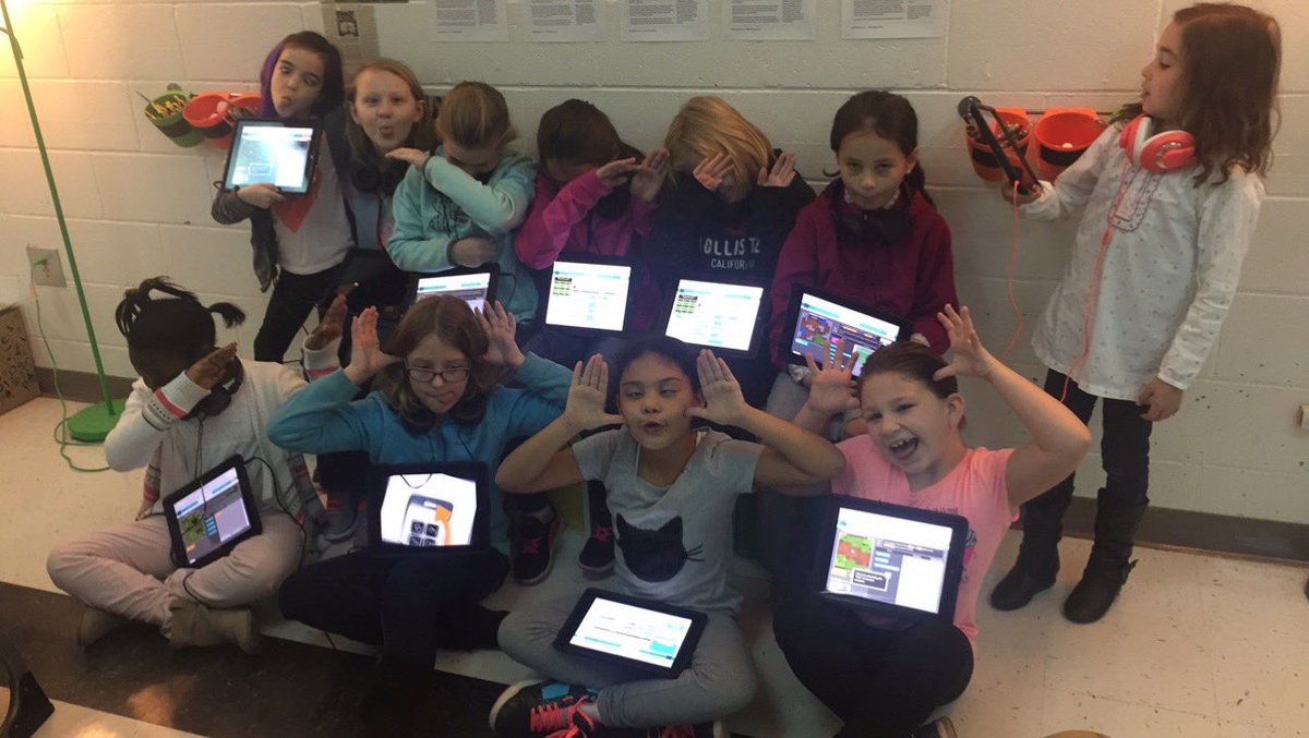STEMatRBES's tweet photo. @RBESRoadrunners Coding Girl Power!! #whorunstheworld #girlswhocode #hourofcode #hoc #lex1codes #girlpower #thirdgrade #codingisfun https://t.co/pgYnJufaf7