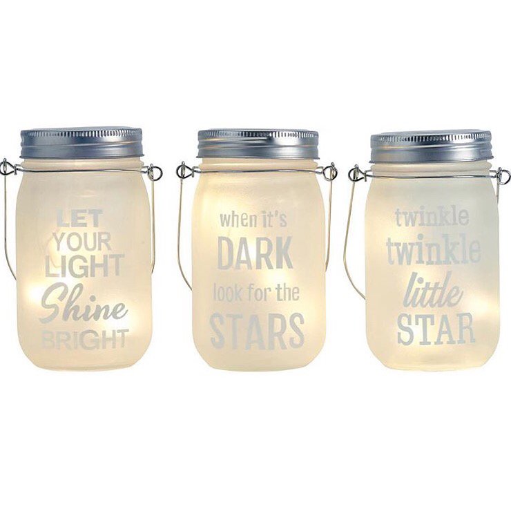 thevintagedove's tweet photo. Light up jars back in stock. #ledjars #lightupjars #twinklejars #whenitsdarklookforstars #twinkletwinklelittlestar #letyourlightshinebright https://t.co/a2cLDVe5Mm