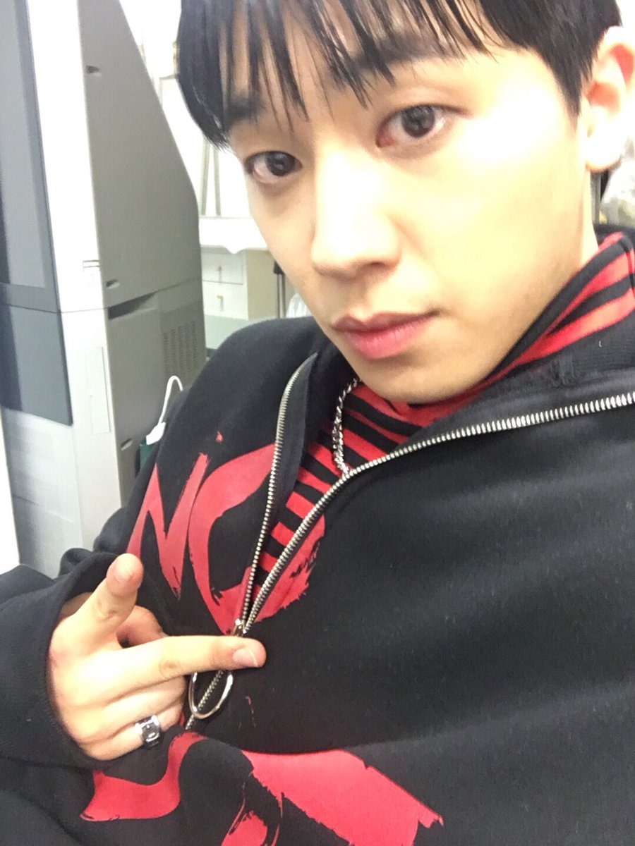 yo 엔줴리들! 트랩도 잘하는 만능돌💗#틴탑 의 세젤멋 막내 #창조 님께서 나오시네yo! 잠시후 JTBC #힙합의민족2 가 방송됩니다(ºㅁº)b! 과연 이번주 창조의 운명은?? 엔제리들 TV앞으로 모이세yo!