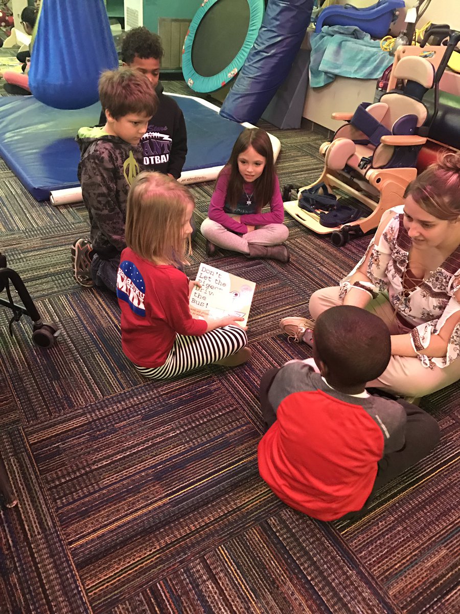 MrsSwisherin2nd's tweet photo. 2nd graders LOVED grouping up with @mjohnson215's awesome THRIVE class today for some read alouds! 🤗📚 https://t.co/0TjQI0vM9Y