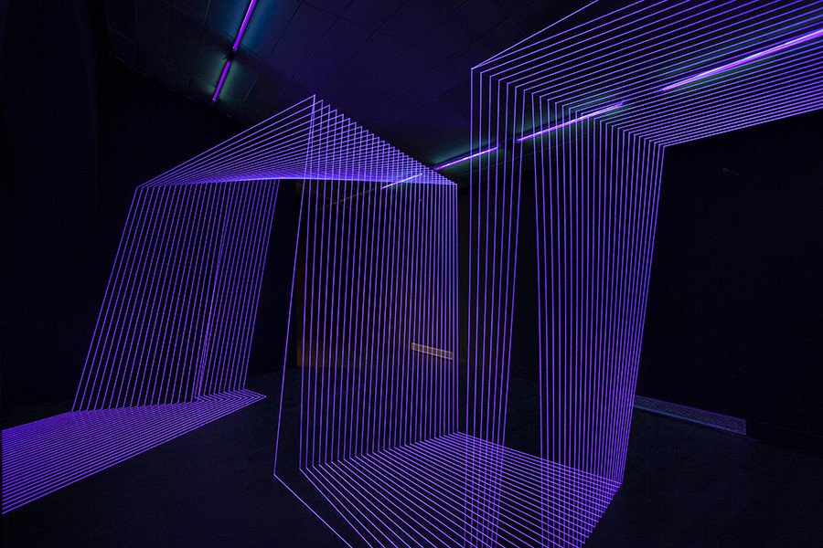 Amazed by "Drawing in Space" by Choi, seen in Bcn at <a href="/CCCBexpos/">CCCBexpos</a> #LlullCCCB #Nubart