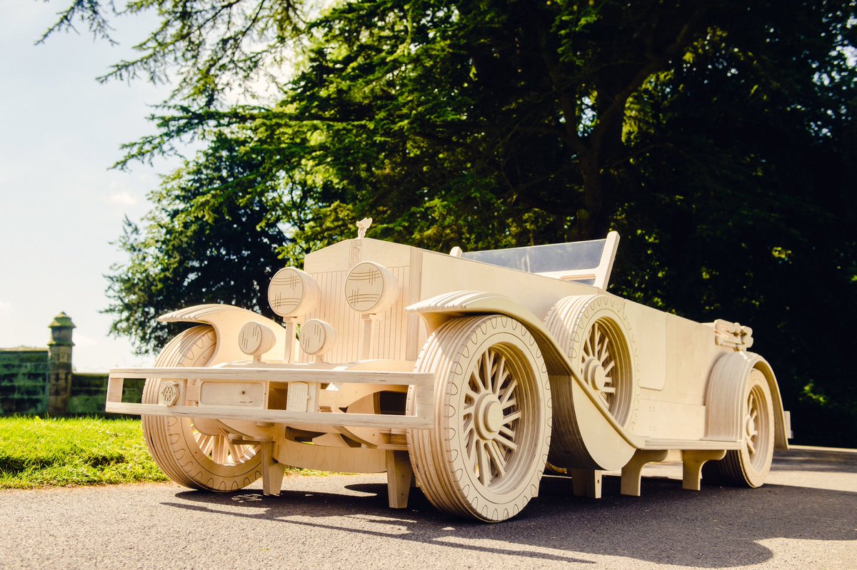 fun_furniture's tweet photo. @RRECShowcase 3 day countdown to Rolls-Royce book launch "A Legacy of Luxury" at Kensington Palace. #projectrollsroyce #countdown #luxury https://t.co/eg2uTTwfEu
