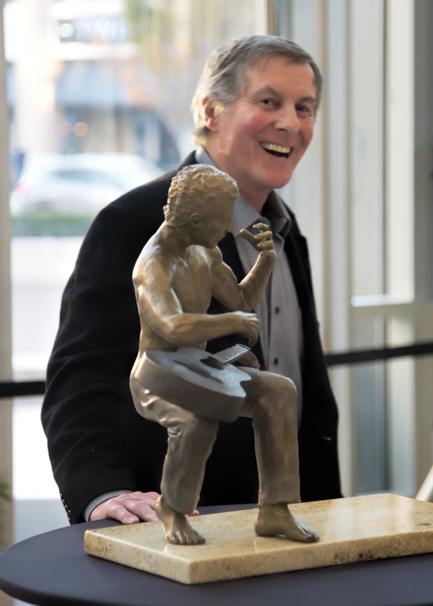 StravitzGallery's tweet photo. #bronzesculprureart #art #sculpture @SandlerCenter https://t.co/6RVXVY5pR9