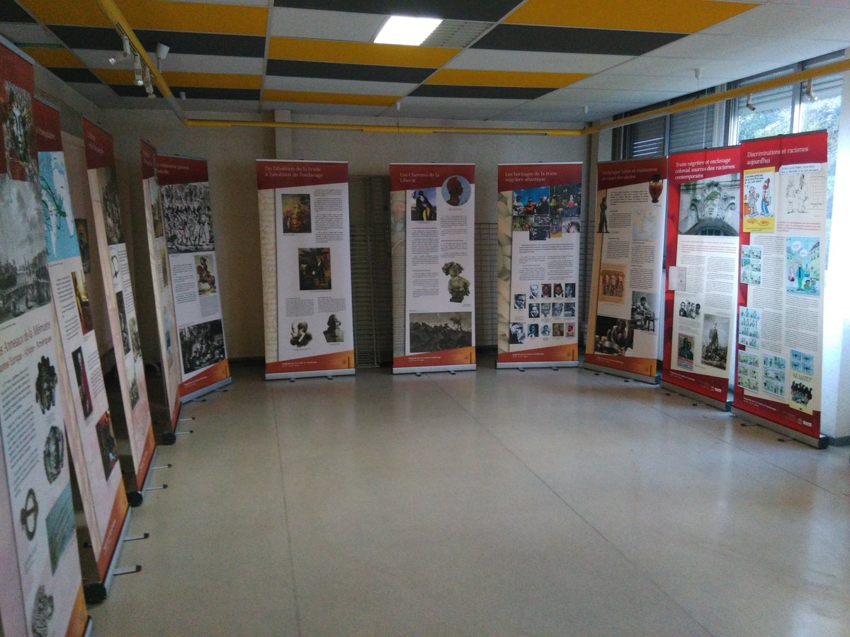 TousAz's tweet photo. L'expo itinérante des Anneaux de la #Mémoire sur l'#esclavage en ce moment à #Roubaix et #Wattrelos. https://t.co/QXVb2HWb3A