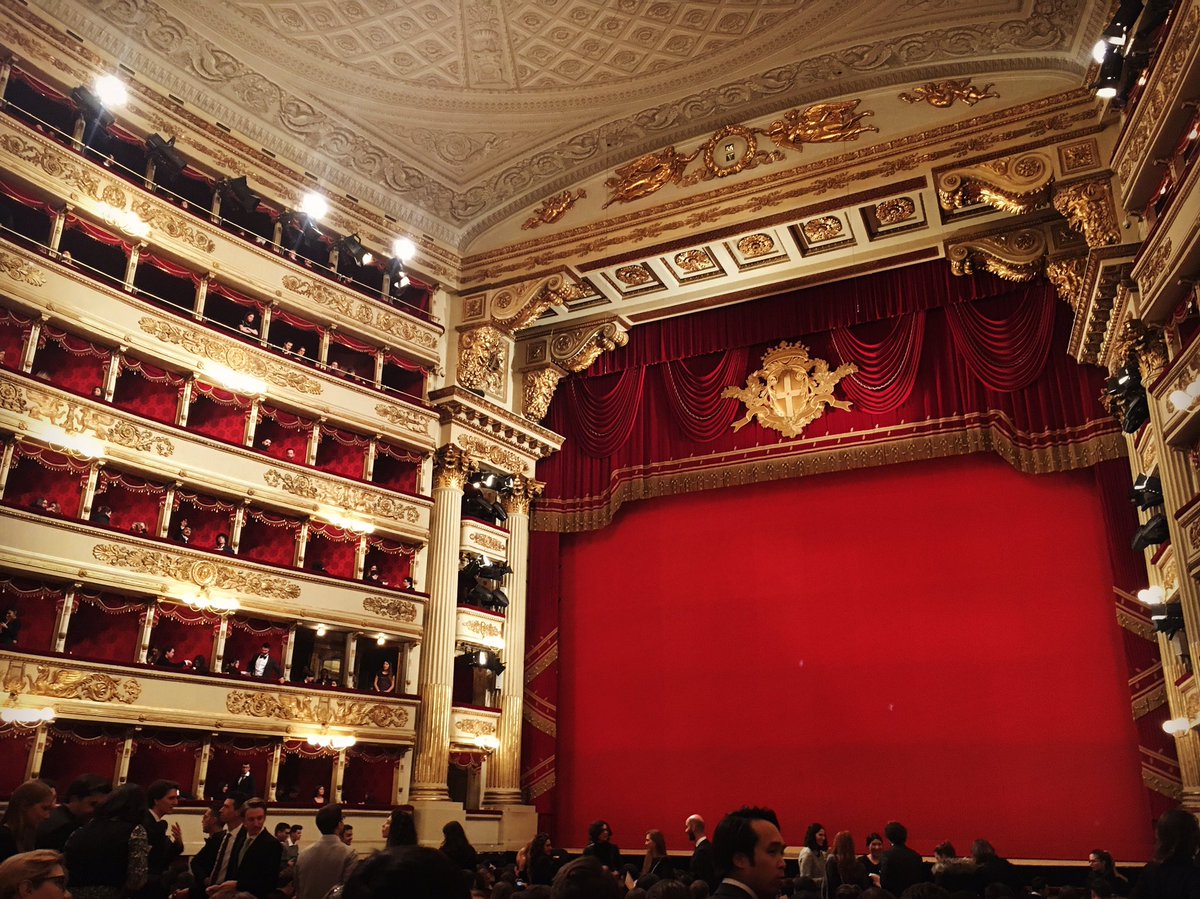 barbaravalma's tweet photo. Grazie @teatroallascala @sirimajo @AnnalisaStroppa , una meravigliosa #MadamaButterfly
In bocca al lupo per la prima!#PrimaScala #Under30 https://t.co/NIuFMzFw5w