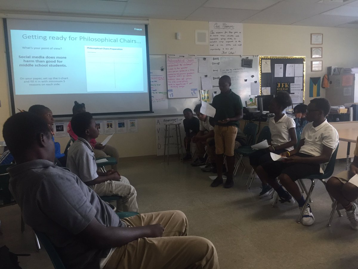 jfkms_avid's tweet photo. Vikings engage in constructive dialogue: Philosophical Chairs!
#avid #wicor #inquiry #collaboration #philosophicalchairs https://t.co/FpwtC3sMCt