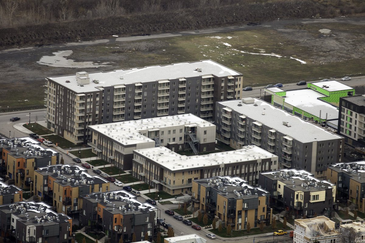 Nouvelles photos des 4 #bâtiments Contrecoeur ont été ajoutées sur module.ca/portfolio/cont… #construction #mtl #acceslogis #cooperatives