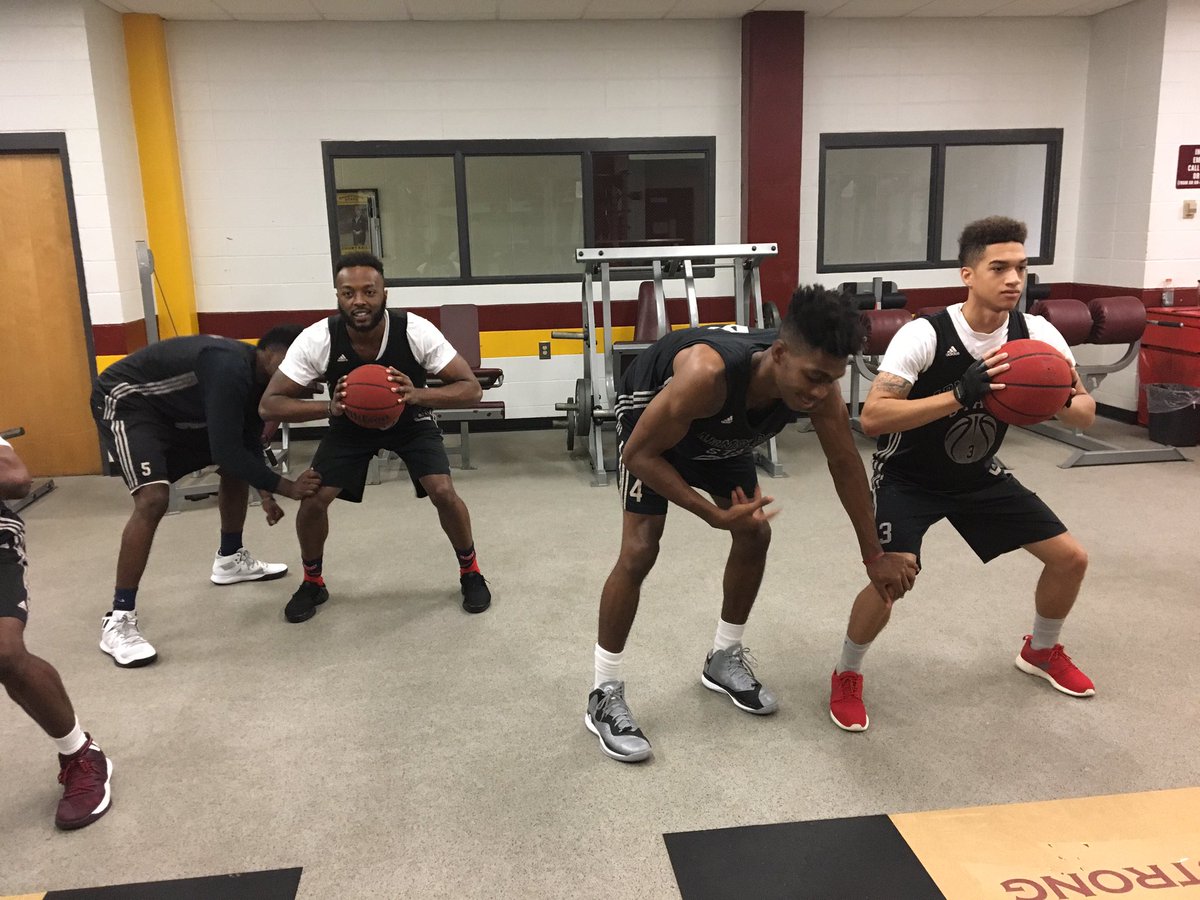 ArmstrongMBB tweet picture