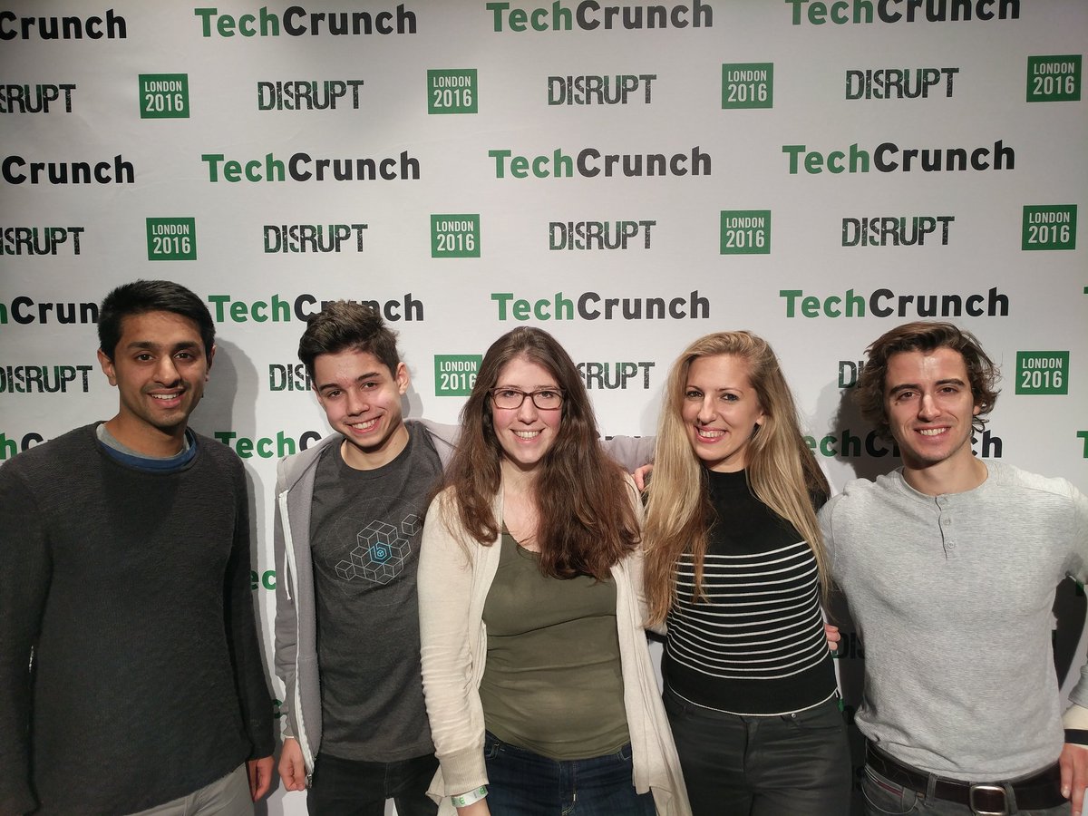 marilynika's tweet image. Just presented the amazing hack winners, Sayfe Space and Doshbot #hackdisrupt #TCDisrupt @bneiluj