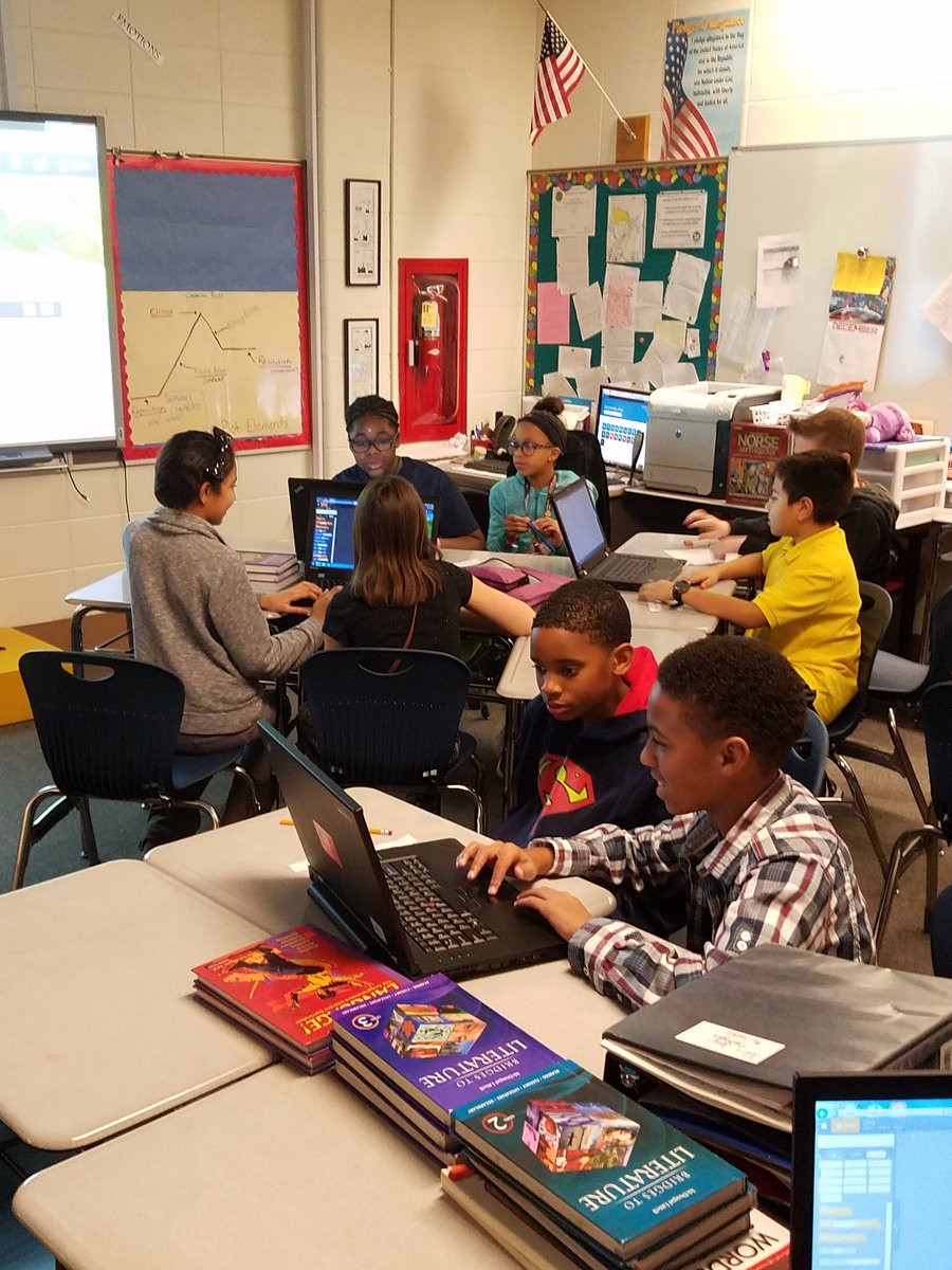 MsJGaskill's tweet photo. #StoddertStrong #dayofcoding https://t.co/NAB9CPFAU7