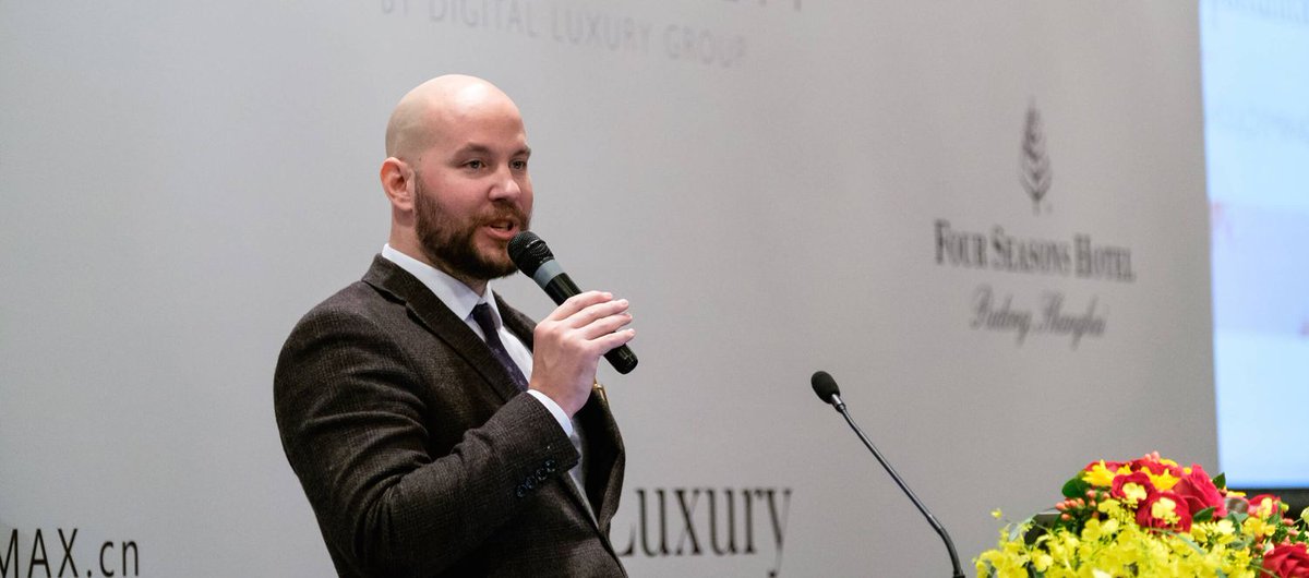 LuxurySociety's tweet photo. VIDEO: Luxury's Approach to AR, VR, and Livestreaming in China https://t.co/LYpGxqw03Z #luxdigital https://t.co/VfxF2s7OMs
