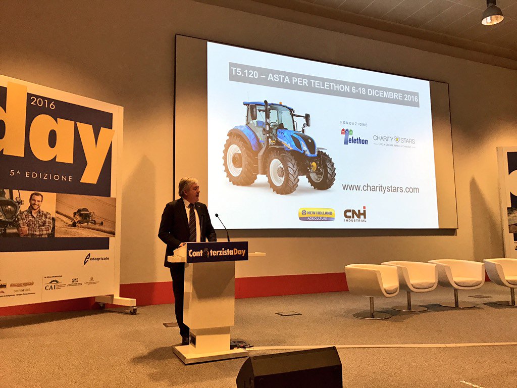 Contoterzista's tweet photo. @NewHollandAG lancia l'asta benefica su https://t.co/7XWagcmNmc per la Fondazione Telethon
#CTDay2016 https://t.co/BvYZRiUoeM