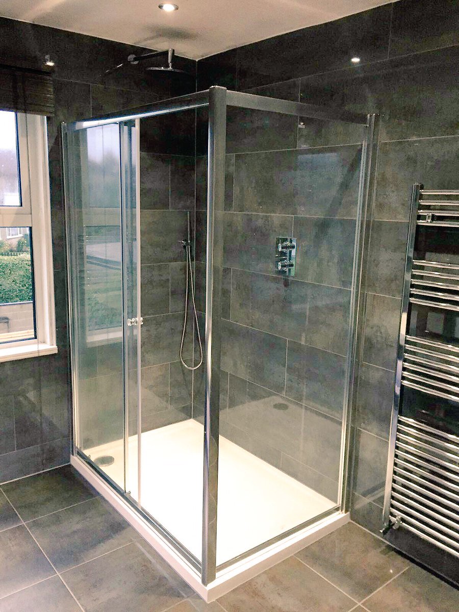 DEvContractors's tweet photo. Throwback to this amazing job for Welsh International Toby Faletau 🙌🏼 #Bathrooms #Tiling #Renovation #Cardiff #Wales https://t.co/BPrlQYINhg