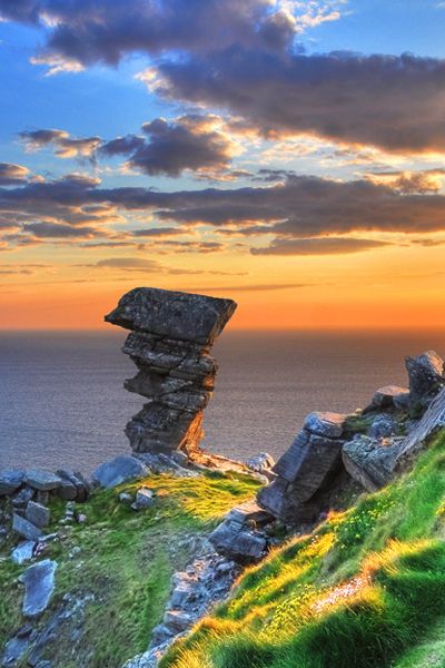 Hag's Head (#CliffsofMoher), Co #Clare, #Ireland. @SnapYourWorld <a href="/ClareCoCo/">Clare County Council</a> <a href="/county_clare_i/">County Clare I Team</a> <a href="/ClareTourism/">VisitClare</a> <a href="/ShannonTourism/">Discover Shannon</a> <a href="/clarelibrary/">Clare Libraries</a>