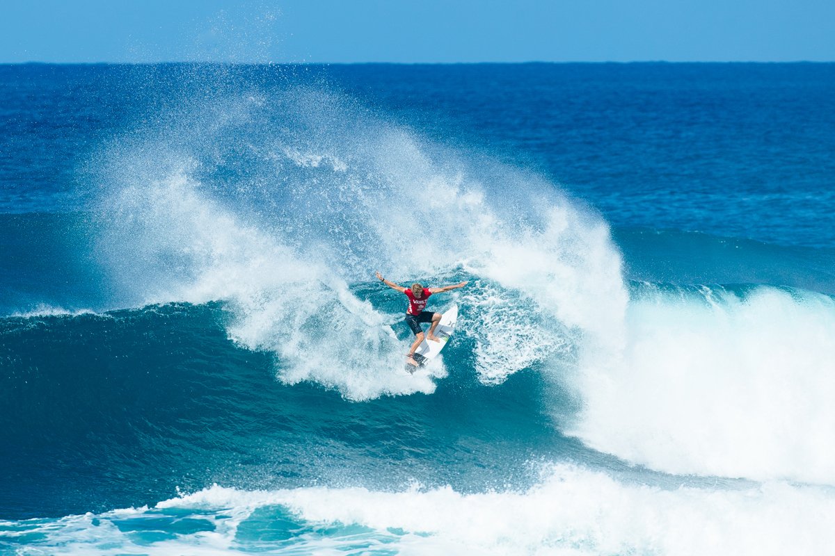 LabelparkFR's tweet image. John throwing buckets at the Hawaiian @vanssurf World Cup 🌊🔥💦
@johnjohnflorenc 📸 @wsl /  @EdSloanePhoto