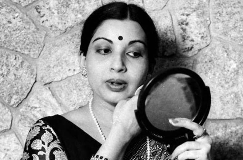 GulfNewsWorld's tweet photo. In pictures: Remembering Jayalalitha, the Iron Lady of India's Tamil Nadu state https://t.co/oGKp03numP https://t.co/5Uey7nMwQT