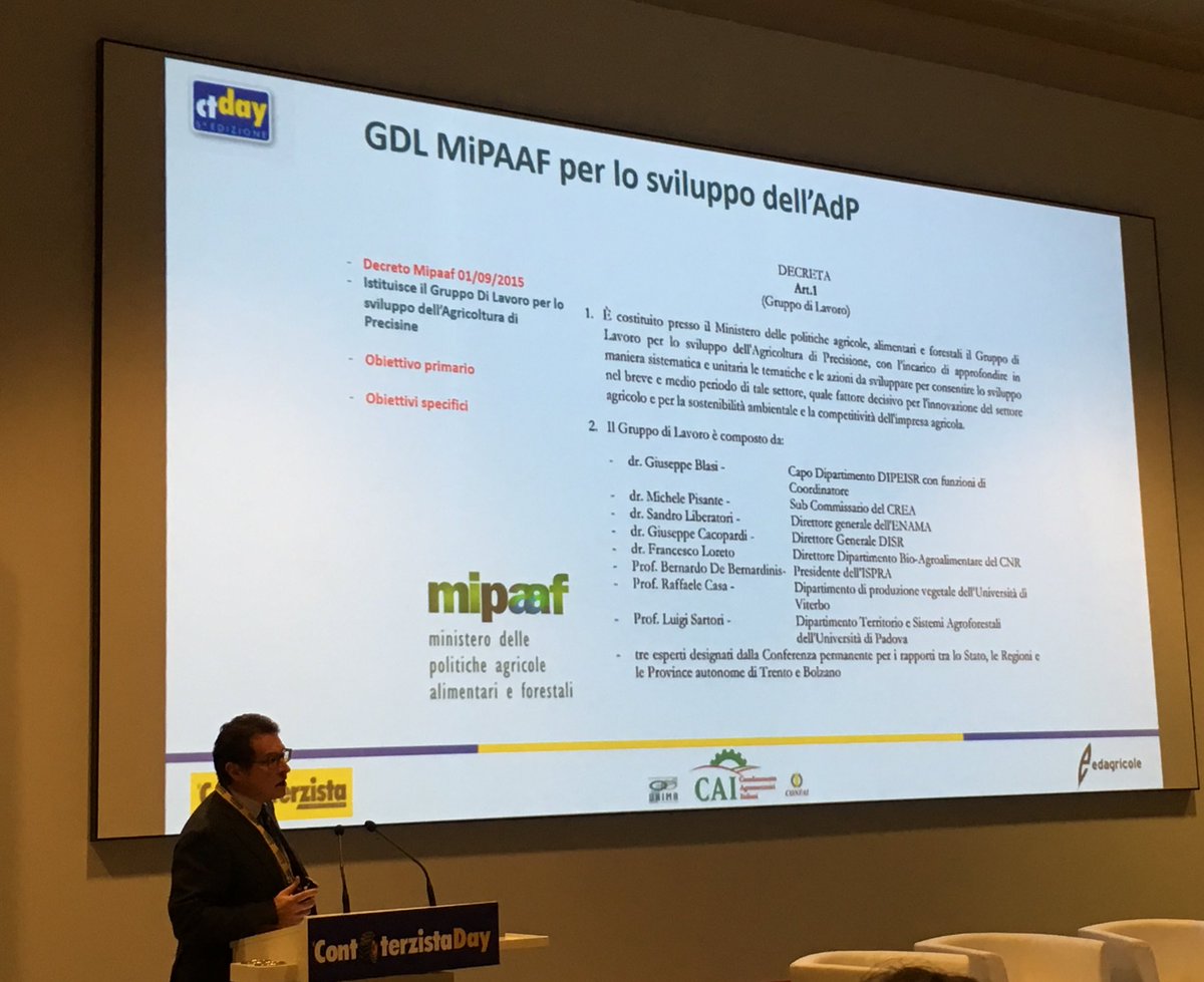 fieragricola's tweet photo. L'#italia è pronta all'#agricoltura di #precisione! @CREA_Ricerca @MipaafSocial @novagricoltura @fieragricola #CTday2016 #digitalfarming https://t.co/14VizQfu6y