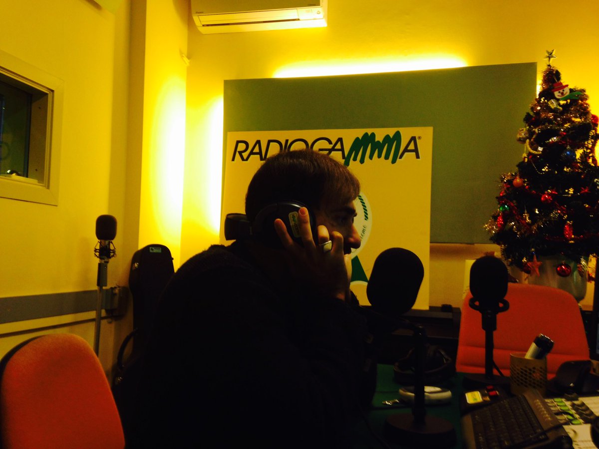 direttagamma's tweet image. @direttagamma in studio @filograziani #filippograziani #crediinme