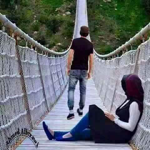 أه . من الم يعتصر قلبي... وليس كأي الم..كثرة الفراق والوداع... كاد ان يفطر.. قلبي... أه من اوعجاعا تؤلمني... وأه من فرح كم يكرهوني....