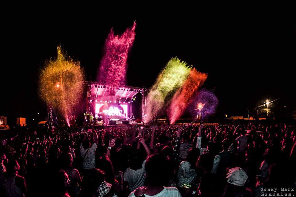 Raveolutionph's tweet photo. The night was lit!
Stay tuned for more pics of Angeles Music Festival x Raveolution!
#RaveolutionPh #AMFxRaveolution #RaveolutionOnTour https://t.co/xjtuLpEXgg