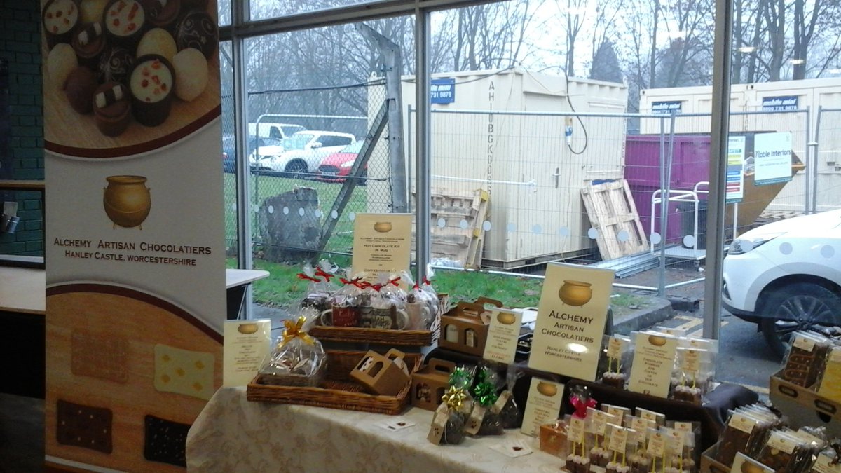 chocfullofmagic's tweet image. All ready to go @Halfords_uk support centre, Redditch - come and get it!