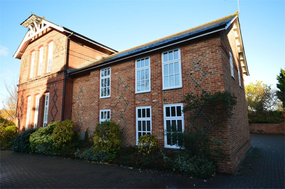 ChartersEstateA's tweet photo. #ToLetTuesday
Apartment in conversion of former Western School #Winchester
@rightmove @OnTheMarketCom #propertyhants
https://t.co/zJVhzJ4W1s https://t.co/fmz1nGBpVA