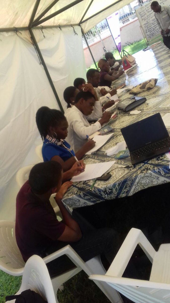 ElliotOrizaarwa's tweet photo. Training youth on transition to the world of work #WEGCDA1 #COGEUG #NAWOU #Ruthfund #FRA #AfricansRising #ACFODE https://t.co/TFYVAtnF0B