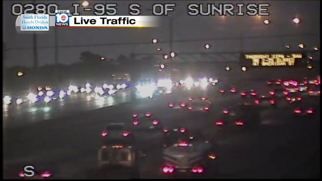Crash on I-95 NB approaching Sunrise Blvd #traffic https://t.co/QKnsroGXCm