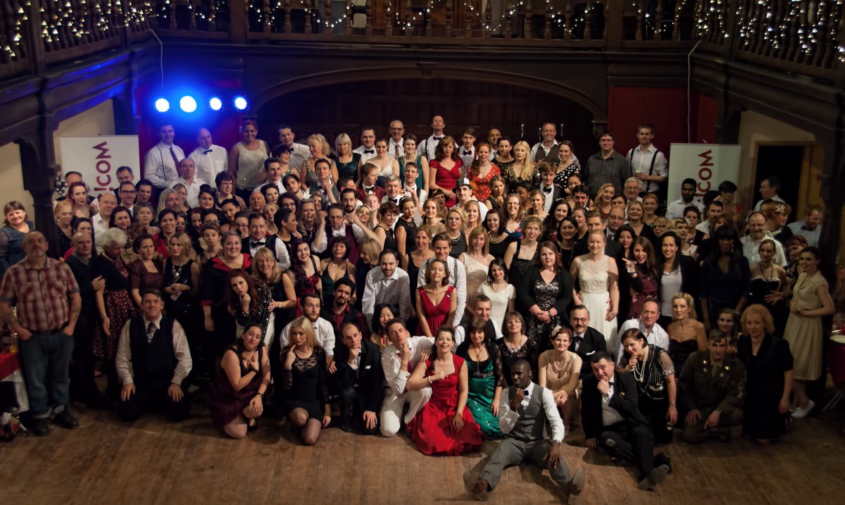 Last 18 Tickets left for the Vintage Ball 2016 with <a href="/Jiveswing/">JiveSwing.Com</a>  and @DFTC_band. Get your dress and suits ready. ymlp.com/zVjSDR