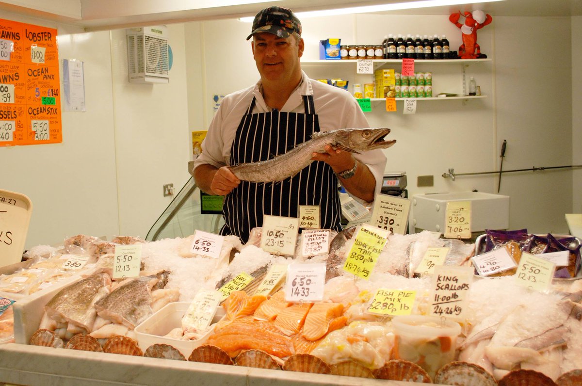NigelsFish's tweet photo. Come and get your #freshfish and #seafood to make your #christmas fabulously #fishelicious today  https://t.co/AvHHFY41ms