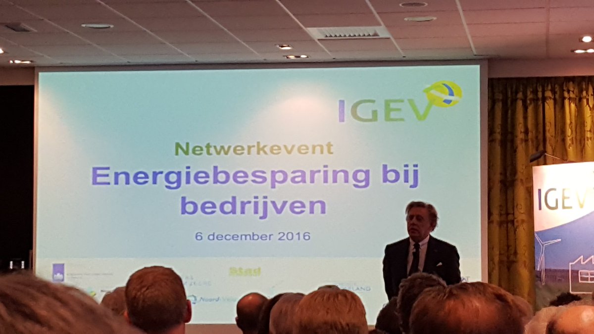 PMHarderwijk's tweet photo. Ed Nijpels spreker bij bijeenkomst #IGEV. Meedoen is geen keuze maar verplichting! @bedrijvenkringharderwijk #samenverduurzamen https://t.co/HOFSZ4RYfc
