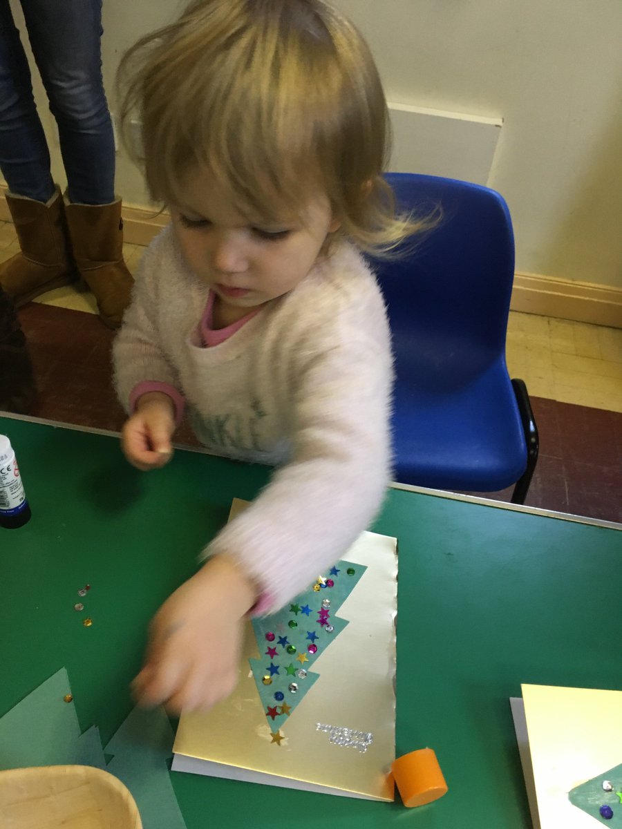 Sparkly fun at Caterpillars carers’ and tots’ group today making Christmas tree Christmas cards!