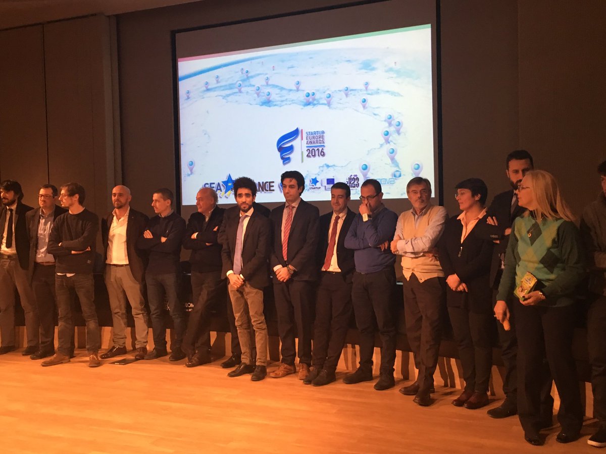 corsi_i's tweet photo. War of the worlds at @SEUA2016_Italy: questions from the jury awarding special national prizes to competing startups @EEN_EU @x_twentythree https://t.co/tESdLyVh17