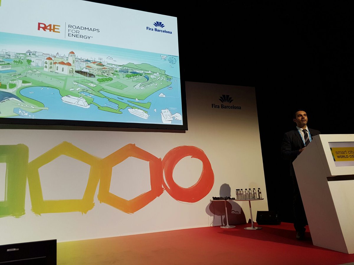 roadmaps4energy's tweet photo. #R4E dissemination at the #SmartCity Expo World Congress 2016 https://t.co/taAnxpcXv9 #SCEWC #SmartMobility #SmartUrbanSpaces @JaimeRuiz_Ing https://t.co/QTqqOFftab