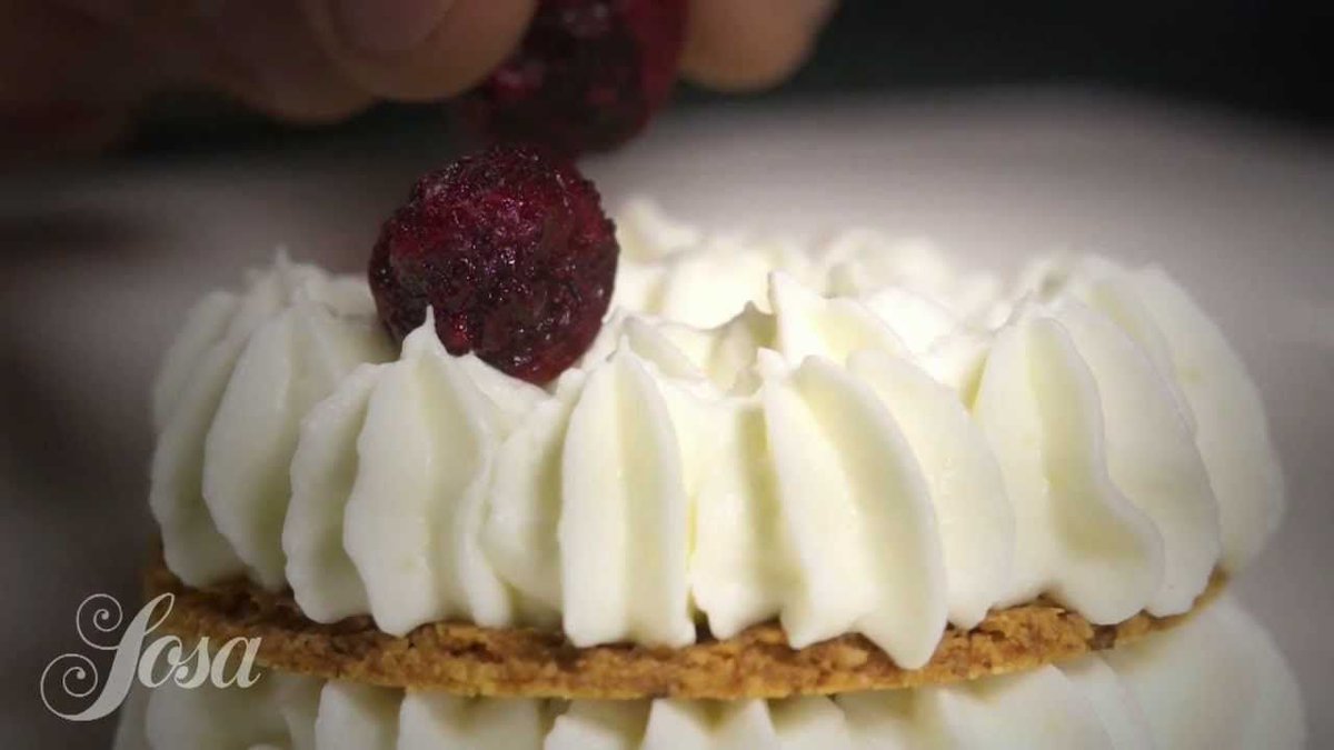 RedmondFineFood's tweet image. Recipe video- Hazelnut biscuits using #Maltosec via @sosaingredients youtube.com/watch?v=IsJtyK…