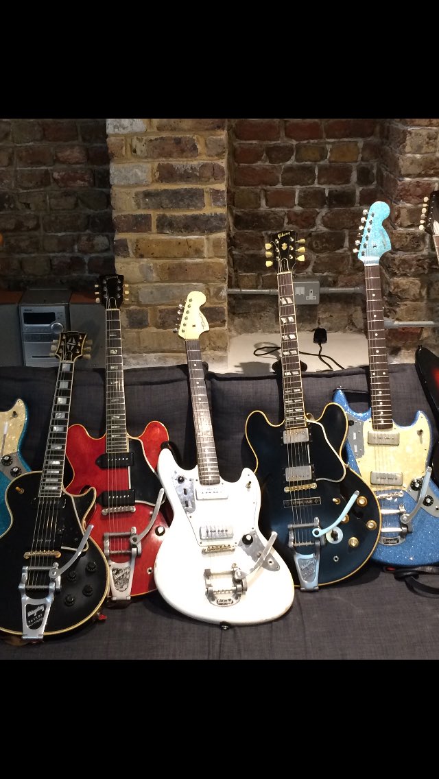LittleBarrie's tweet image. It&apos;s all about the @Bigsby @fredgretsch #paulbigsby @GibsonGuitarUK