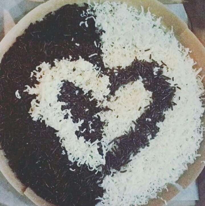 aliffia_devi's tweet photo. @PrillyBie piyiiii.mauu gak?wkwk😂😂 https://t.co/xlbL45l8JM