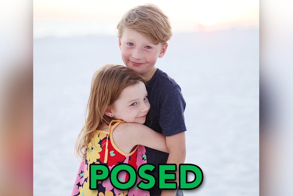 GMA's tweet photo. Which type of Christmas card photo do you prefer? Tweet us with either #POSED or #CANDID! https://t.co/E0SV7BPnQz