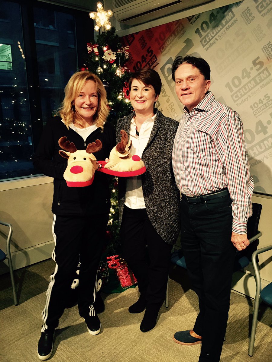 Had a lovely morning on <a href="/1045CHUMFM/">chum1045</a> announcing $12,500 to the CP24 Chum Christmas Wish! #gtcommunityproud