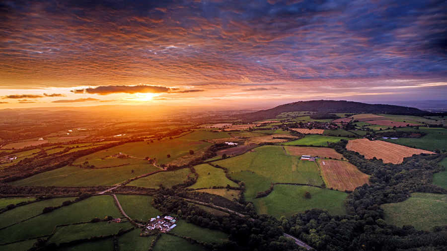ShropshireStar's tweet photo. Ian's drone photo of Wrekin sunset is up there with the best
https://t.co/GagnfS34Dq https://t.co/ojA0g6U2dN