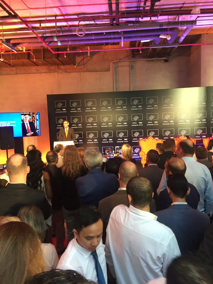 Roel_Vos's tweet photo. Launch of the @DDC_Dubai what an amazing day! #skyne @SkyneVisionary #design #dutch #DutchDesign #dubai https://t.co/bjsOaP28Pj