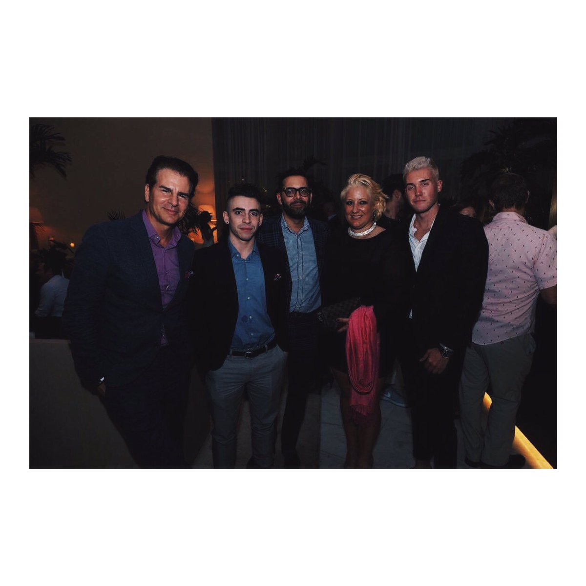 CBancroftMandly's tweet photo. #ArtBasel highlight - @CastilloGallery and his stunning display! #ArtBaselMiami #ArtBasel2016 https://t.co/6BjmXrN26x