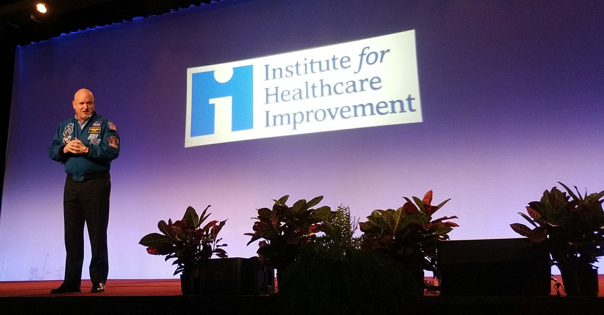 laxswamy's tweet photo. Astronaut @StationCDRKelly opens with "I come in peace!" love it!!  #IHIforum @TheIHI @IHIOpenSchool #genQI https://t.co/gE4O95Qq5Y